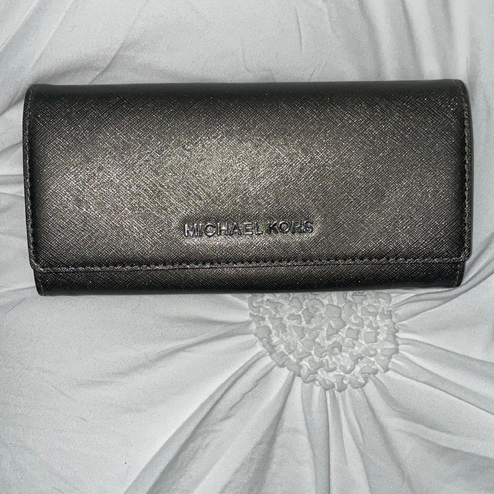Gray/Beige Metallic Michael Kors Wallet
